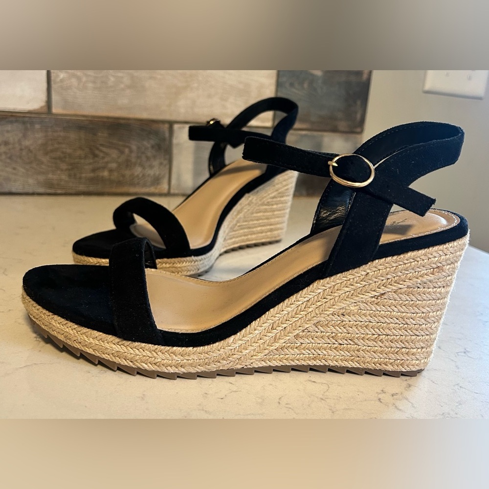 NWOT Platform Wedge Espadrille Black Faux Suede Open Toe Sandals - Picture 6 of 16